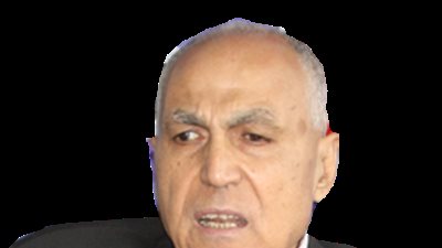 د. مختار الشريف أستاذ الاقتصاد: الأجور التي تدفعها الدولة للموظفين «معونة اجتماعية»