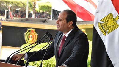 السيسي يصل العاصمة الإدارية الجديدة لتدشين مشروعات تنموية