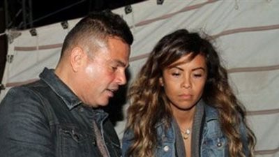 مديرة أعمال عمرو دياب تهاجم شيرين: «إحنا متعلمناش بقى»