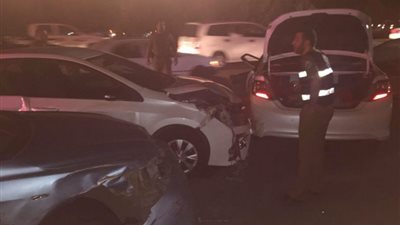 تصادم ٤ سيارات على الدائري بينهم سيارة وكيل نيابة البدرشين