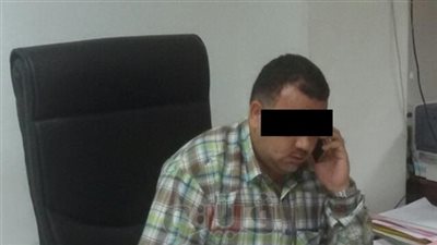 التحقيق مع سكرتير نائب محافظ الجيزة في «الرشوة الجنسية»