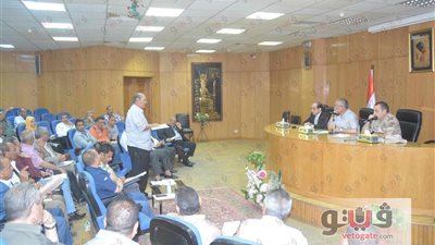 بالصور.. محافظ المنيا يشكل وحدة بكل مركز لمتابعة إزالة التعديات