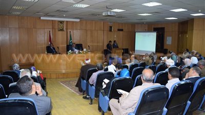 «القومي للسكان»: سكان المنيا يتخطون حاجز الـ 5 ملايين نسمة خلال 2015