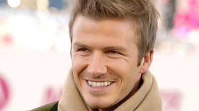 بيكهام وراى وينستون فى زيارة مفاجئة للجنود المصابين بمستشفى الملكة إليزابيث