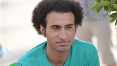 علي ربيع يختتم تصوير «سك على أخواتك» في فرح شعبي
