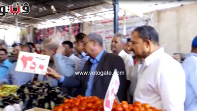 بالفيديو.. محافظ الإسماعيلية يتفقد المعرض الدائم للسلع الغذائية