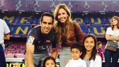 زوجة حارس تشيلي: شرب الخمر سبب الفشل في التأهل للمونديال