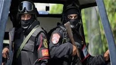 مداهمة وكر للاتجار في الأسلحة النارية بدمياط