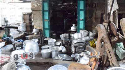 صناعة الألومنيوم بميت غمر تحتضر.. والصنايعية: «السوق نايم والحال واقف»