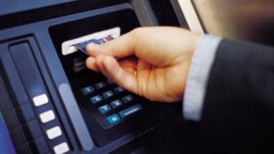 «أوقاف الجيزة»: نتواصل مع البنك الأهلي لتحديد المتهم بسرقة فيزات العمال