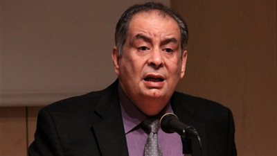 يوسف زيدان يؤكد موقفه من أهل الجزيرة العربية: «سراق إبل»