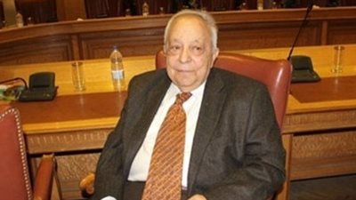 رئيس شعبة الملابس: التجارة الإلكترونية تساهم في تحريك السوق