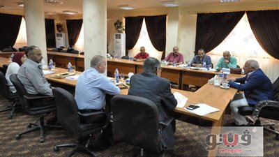 بالصور.. محافظ بورسعيد: سحب أراضي المشروعات من غير الجادين