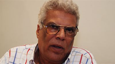 نجاة «إبراهيم عبدالمجيد» من حادث بالطريق الدائري