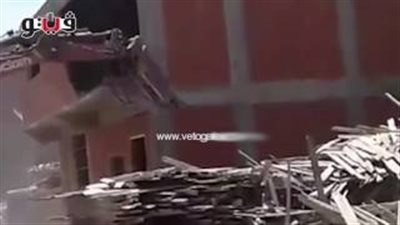 بالفيديو.. متعد على أملاك الدولة يستولي على مدرسة بشبرا الخيمة