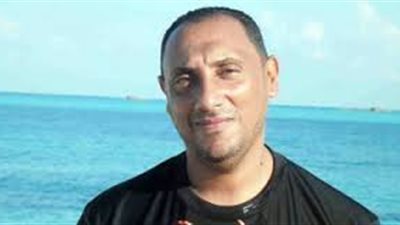 المدير الفني الأسبق للرجاء يقترب من تدريب 