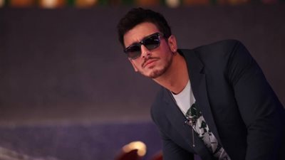 سوابق سعد لمجرد.. اغتصاب فتاة أمريكية أول اتهام للفنان المغربي.. سرقة الأغاني «عرض مستمر».. الشرطة الفرنسية تحتجزه بسبب فتاة.. وصاحب «أنت معلم»: كل ما كبر النجاح كبرت المشكلات