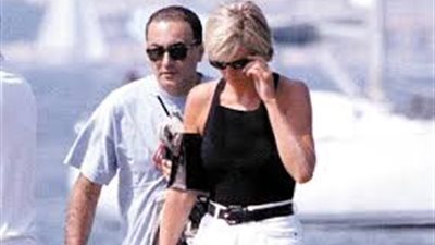 كتاب جديد يثير ضجة في بريطانيا عن «دودي وديانا».. المؤلف يتهم نجل «الفايد» بتعاطي المخدرات وسرقة أموال العائلة المالكة.. ووالده يرد: أسلوب رخيص ولن أتخلى عن معركة كشف الحقيقة