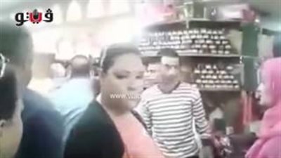 بالفيديو.. خناقة على كيس سكر داخل هايبر شهير بالإسكندرية