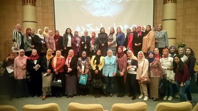 قومى المرأة يعقد 23 لقاء لتشجيع النساء على المشاركة بالانتخابات