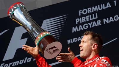 جائزة المجر الكبرى: فوز فيتل وثنائية الصدارة لفيراري
