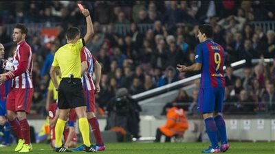 إيقاف لويس سواريز مباراتين