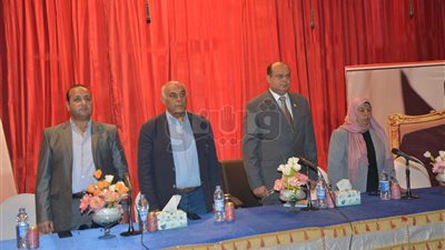 مؤتمر حاشد لدعوة المرأة للمشاركة بالانتخابات الرئاسية بمطروح (صور)