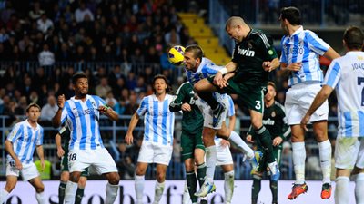 ريـال مدريد يسعى للتتويج اليوم بالليجا وبرشلونة ينتظر عطايا السماء