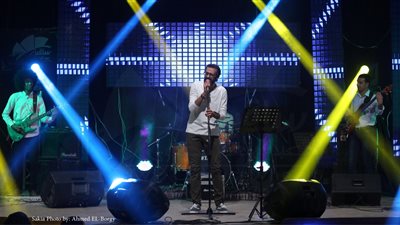 «ميوجن باند» يطلق ثلاث أغنيات جديدة في حفله بالساقية‬