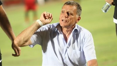 مدرب المريخ: نستحق الفوز على النفط وأعتذر عن الخروج من البطولة العربية