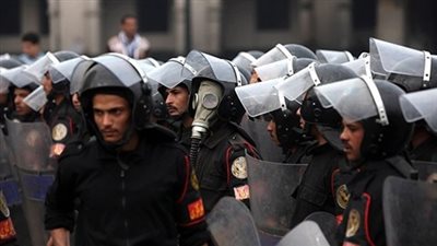 أمن بني سويف يداهم منازل قيادات الجماعة الإرهابية