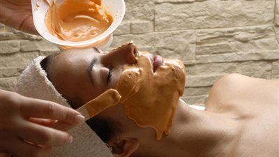 5 وصفات طبيعية لاستعادة إشراقة الطفولة