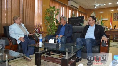 بالصور.. محافظ الإسماعيلية يستقبل وزير الرياضة