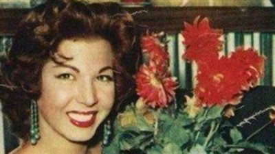 سر عشق سامية جمال لزهرة السوسن