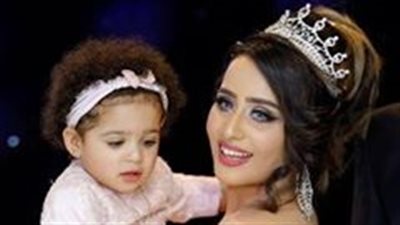 بالصور.. كلمات مؤثرة لخالة طفلة ماتت بسبب صورها على «فيس بوك»