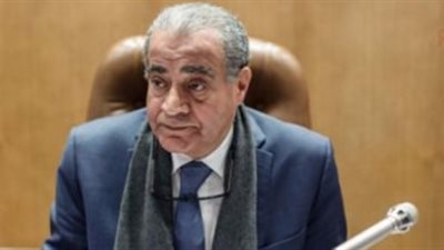 عبد الرحمن عمر: نطالب وزير التموين بمهلة لشراء الدقيق نقدا