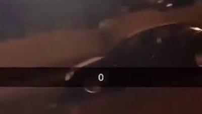 نهاية مروعة لتسابق قائدي سيارتين بسرعة جنونية (فيديو)