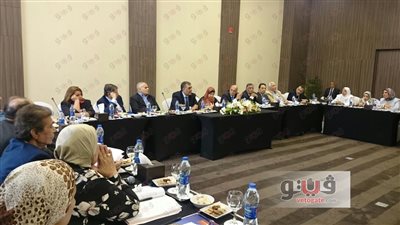 وزير قطاع الأعمال العام يحضر الجمعية العامة لشركة المعمورة