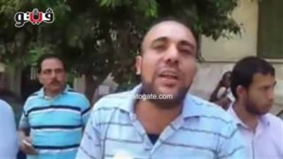 بالفيديو.. «العربية السويسرية» تحرق عمالها.. الشركة تفصل 72 موظفا دون إبداء أسباب.. المفصولون ينظمون وقفة احتجاجية أمام مجلس الوزراء.. موظف يفقد وعيه وآخر يحاول إشعال النار في نفسه