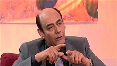 أحمد بدير يكشف حقيقة طلبه من السيسي سحب جنسية مقاطعي الانتخابات