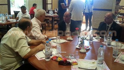 بالصور.. إقبال ضعيف من أندية الجيزة على اجتماع قائمة «أبو ريدة»