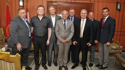 «الغضبان» يبحث مع وفد روسي إنشاء محطة وقود لتموين السفن ببورسعيد