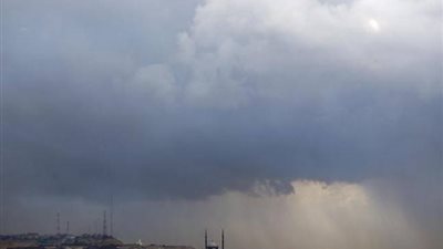 «الأرصاد»: أمطار على معظم الأنحاء والعظمى بالقاهرة 28 درجة