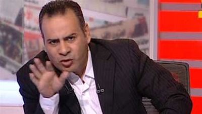 القرموطي ساخرًا: قصر قامتي لم يمكنني من رؤية تتويج السيسي