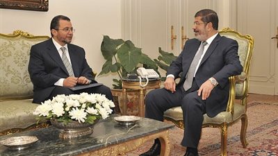 المنيسى: الرئاسة تستعين بمرجعية الجماعة