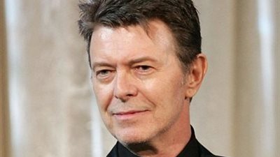 طرح المقتنيات الفنية للمطرب الراحل «دافيد بوفي» في مزاد بصالة سوثبي