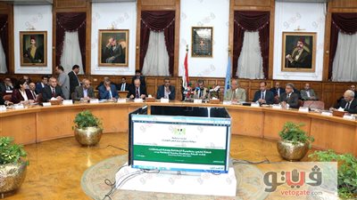 بالصور.. 3 وزراء و4 محافظين يناقشون ملامح منظومة النظافة الجديدة