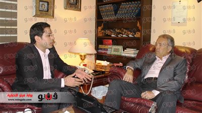 بالفيديو الصور.. هاني توفيق يطالب 