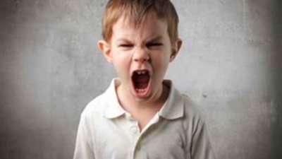 عصبية الطفولة المبكرة أسبابها وطرق علاجها