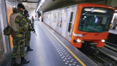 إخلاء محطة مترو بروكسل بعد الاشتباه في حقيبتين